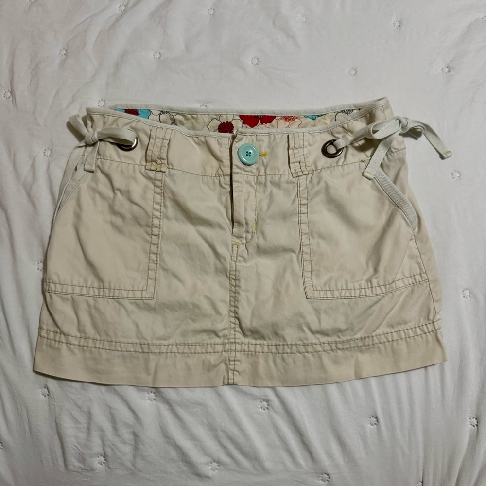 American eagle beige mini skirt